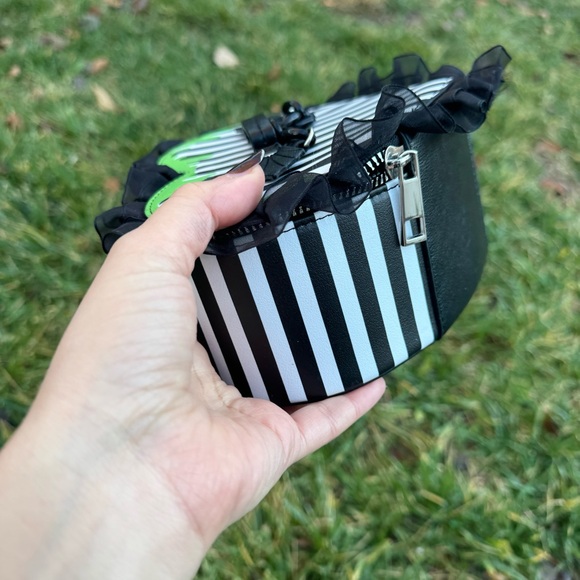 Hot Topic Beetlejuice Black White Striped Goth Emo Green...